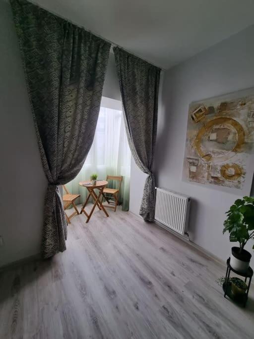 Central Old Town Apartment Boekarest Buitenkant foto